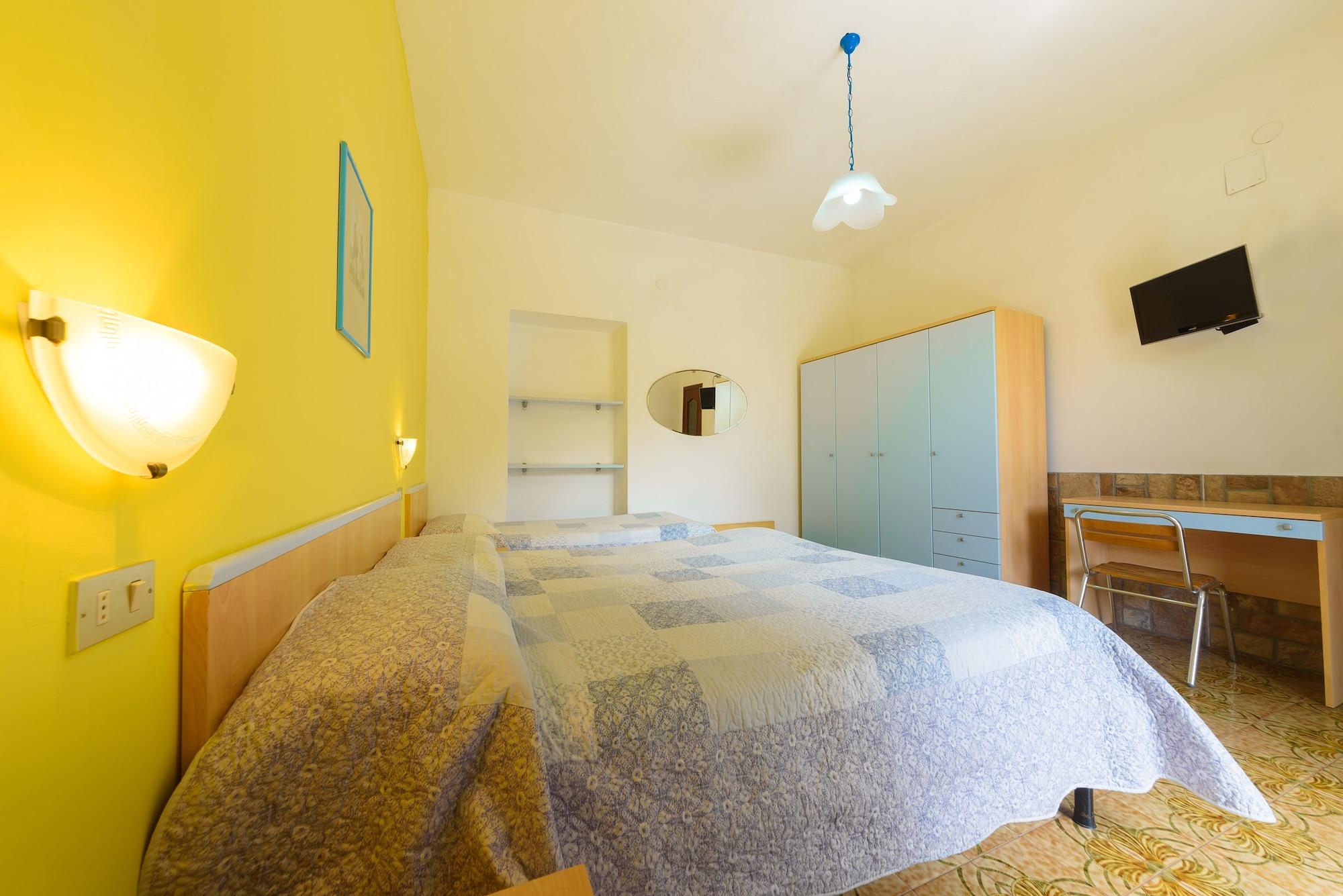 פרוסידה Hotel Celeste מראה חיצוני תמונה