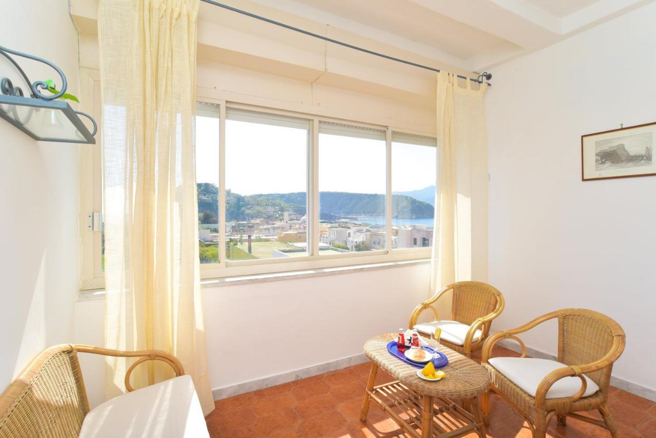 פרוסידה Hotel Celeste מראה חיצוני תמונה