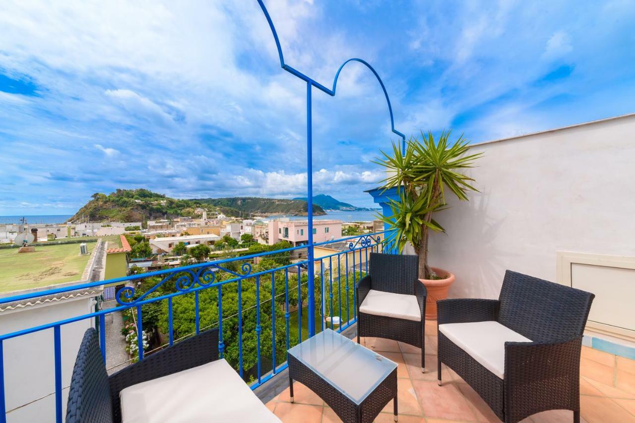 פרוסידה Hotel Celeste מראה חיצוני תמונה